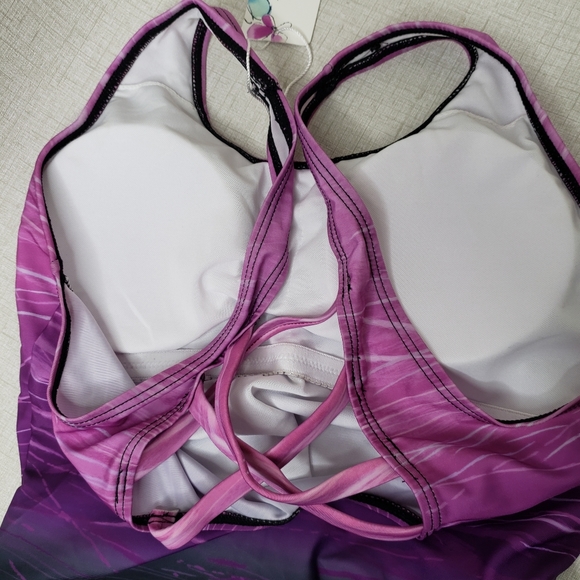 Upopby Swimsuit One Piece Purple Gradient Crisscross Back Size Small NWT - Picture 11 of 13